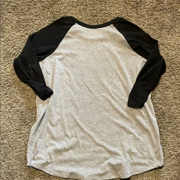 Torrid Gray and Black Mickey and Minnie 3/4 Sleeve Tee - Picture 4 of 7